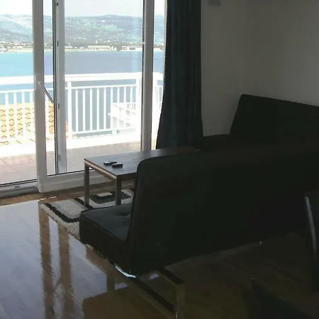 Nena - * Trogir